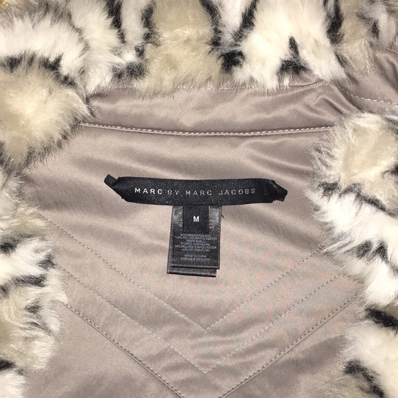 Marc by Marc Jacobs Faux Fur coat - Picture 4 of 5